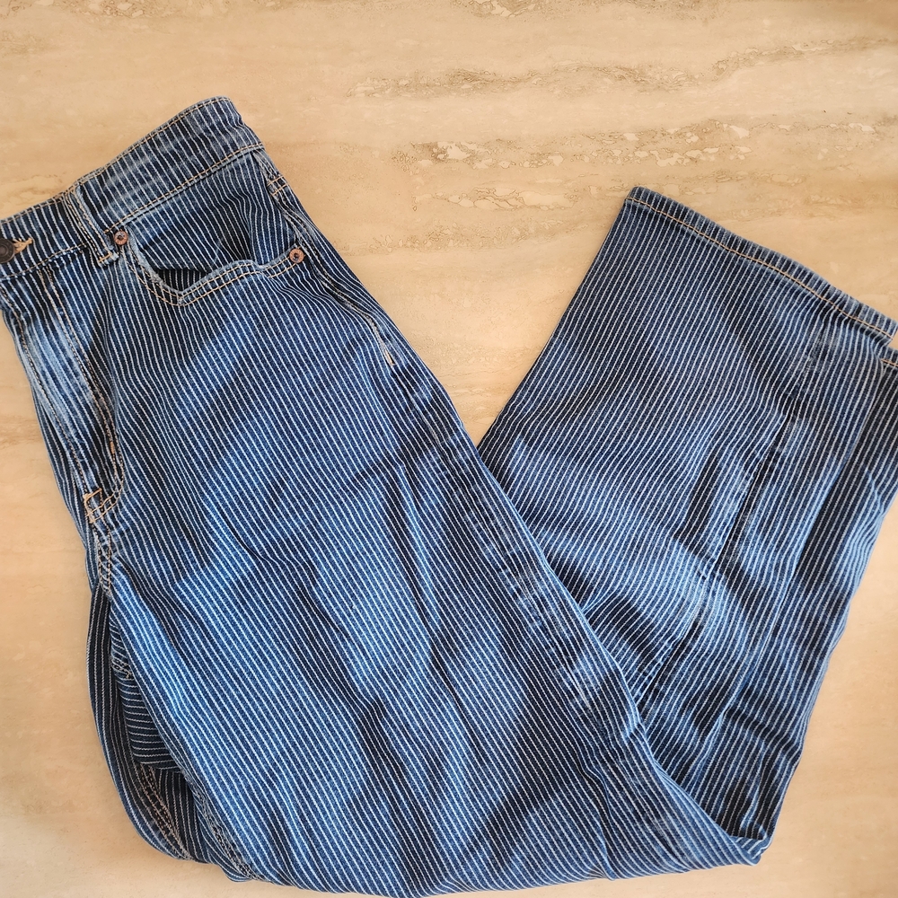 American Eagle Outfitters Women's Blue Pinstriped Jeans